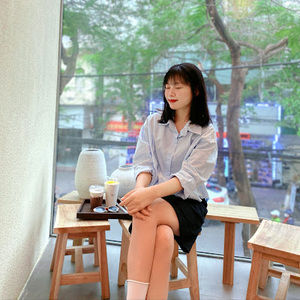 Meet your Posher, Thị thu trang